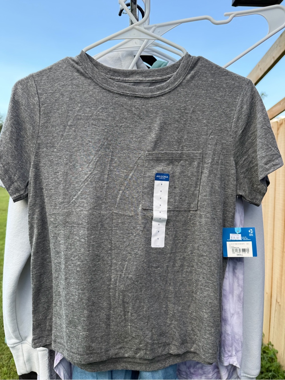 Arizona Jean Company Gray Heather Short-Sleeve Pocket Tee